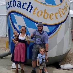 Meet your Posher, Carley